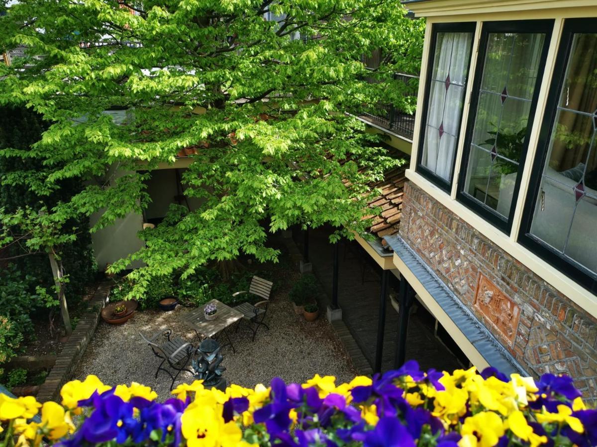 Unique Courtyard House With Sauna In Alkmaar City Center Экстерьер фото